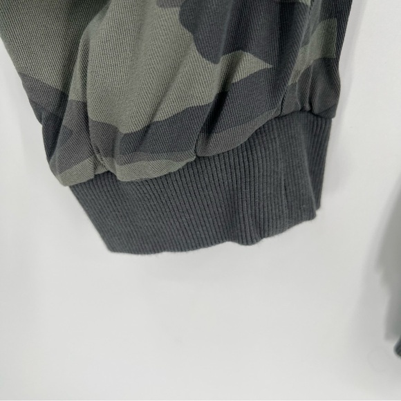 Splendid M Lakeside Camouflage Camo Jogger pull on pant - Picture 6 of 12